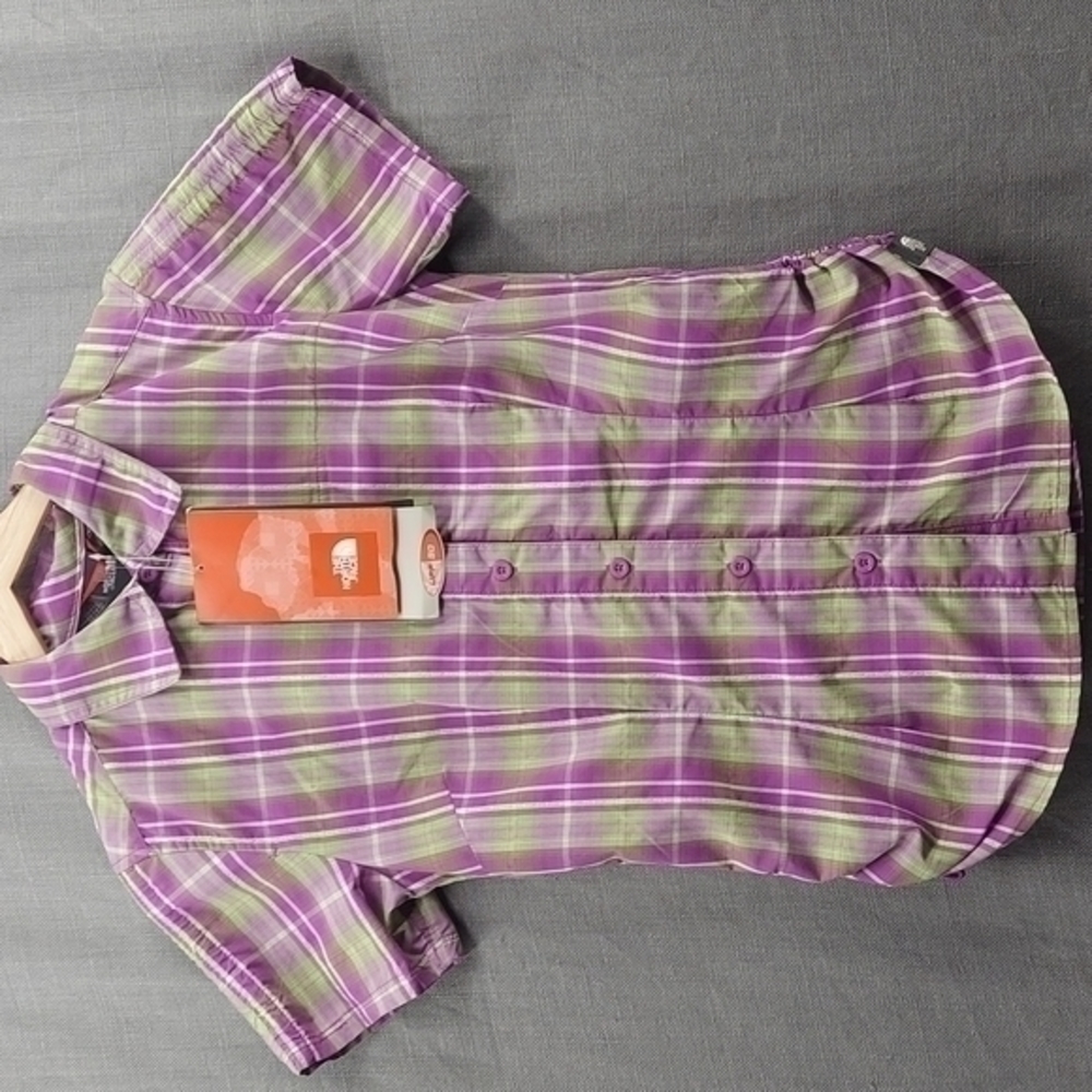 NWT Women's The North Face Boulder Penelo S/S Shirt Magic Magneta Size XS/TP